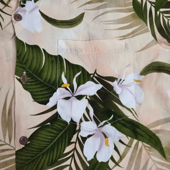 TWO PALMS VINTAGE CREAM GREEN WHITE GINGER LILY HAWAIIAN SHIRT MENS SIZE MEDIUM - Picture 3 of 5